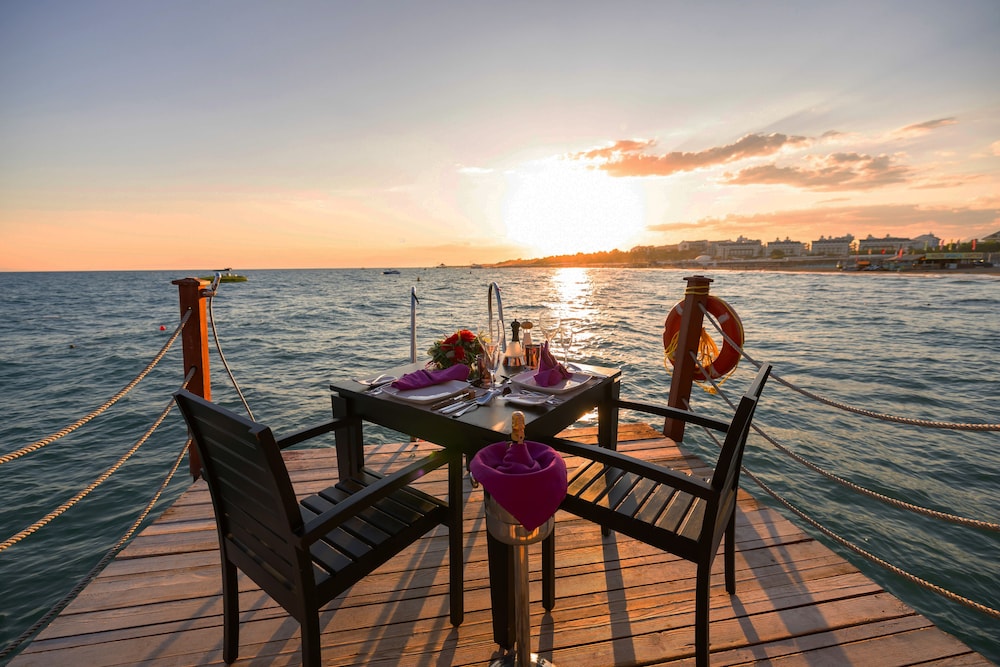 VONRESORT Golden Coast - All Inclusive — Restaurant in Side