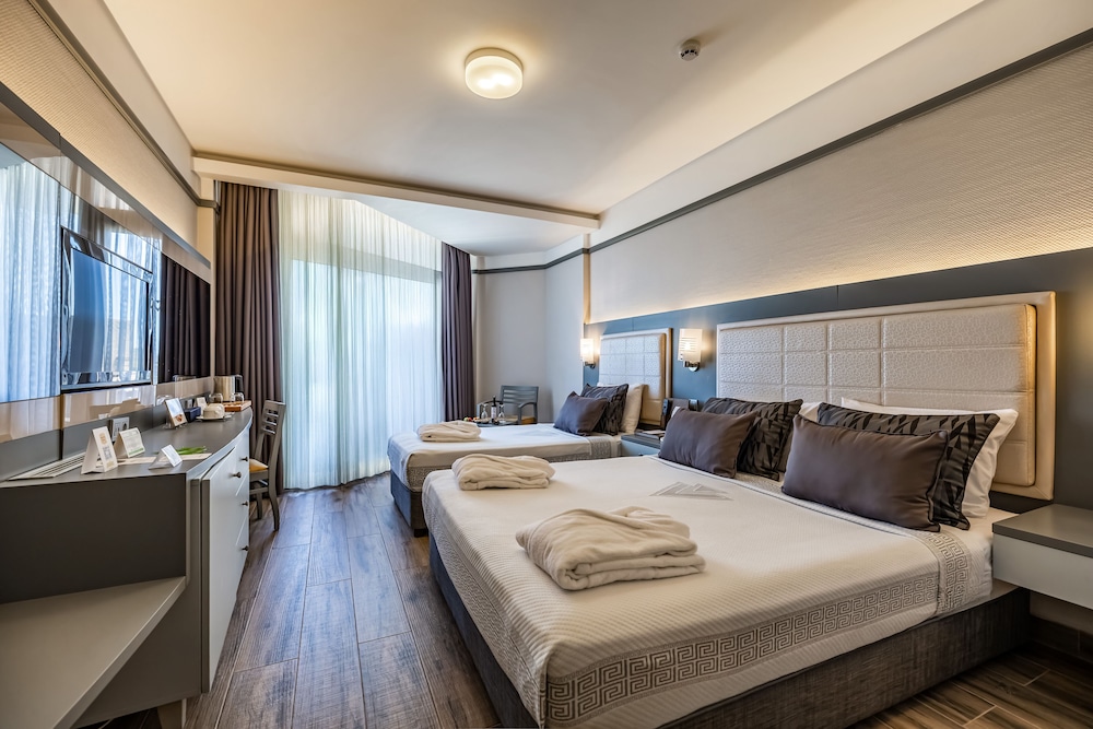VONRESORT Golden Coast - All Inclusive — Rooms in Side