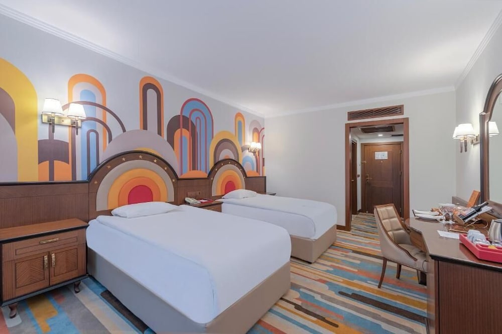 Megasaray Westbeach Antalya — Hotel rooms in Antalya