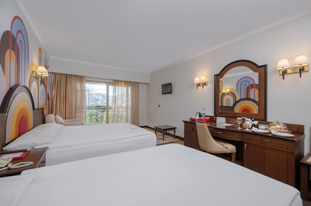 Megasaray Westbeach Antalya — Hotel rooms in Antalya