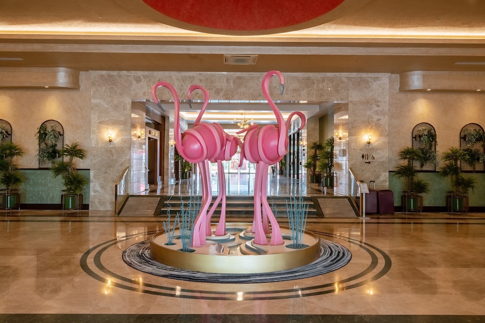 Megasaray Westbeach Antalya — Hotel building in Antalya