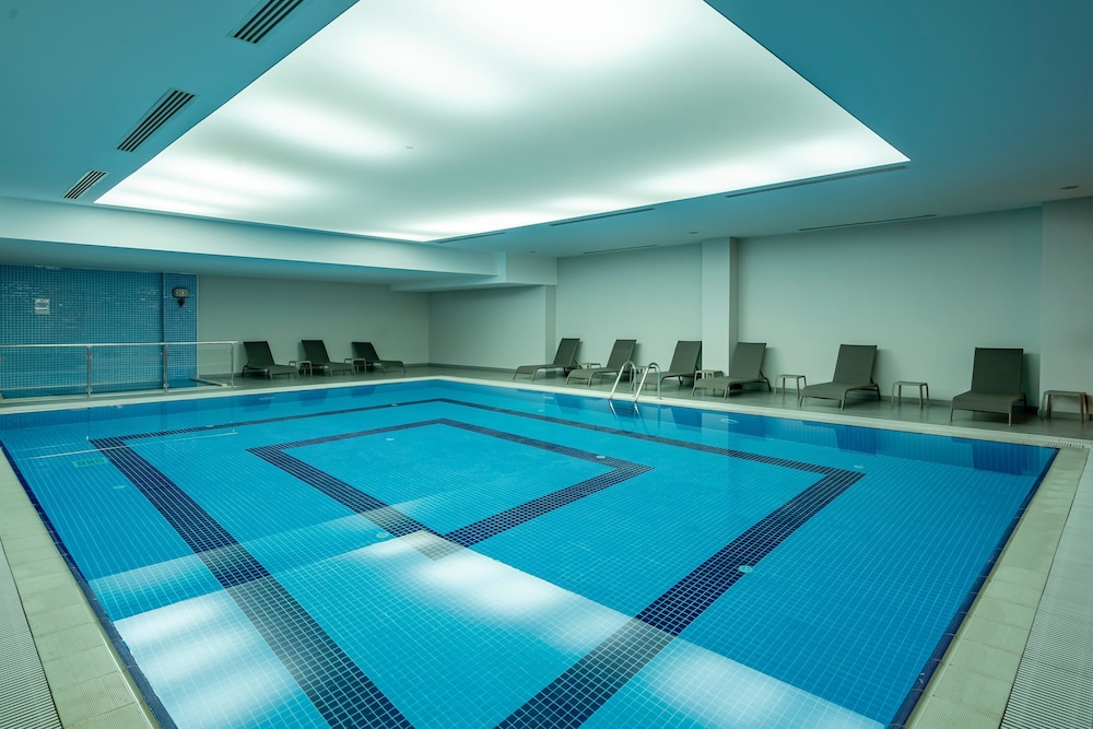 Megasaray Westbeach Antalya — Swimming pool in Antalya