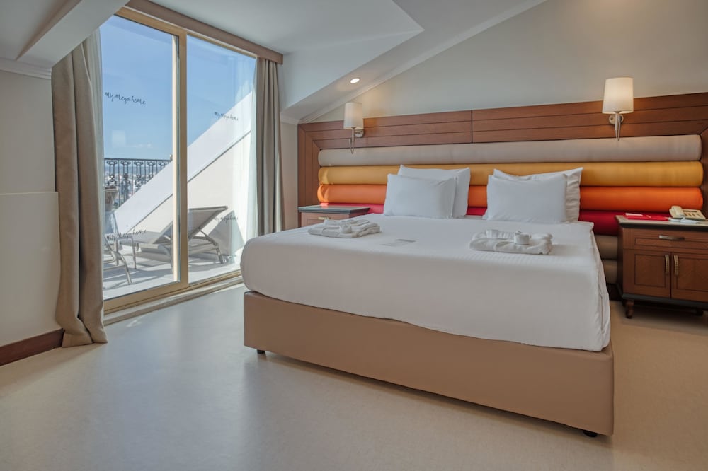 Megasaray Westbeach Antalya — Hotel rooms in Antalya