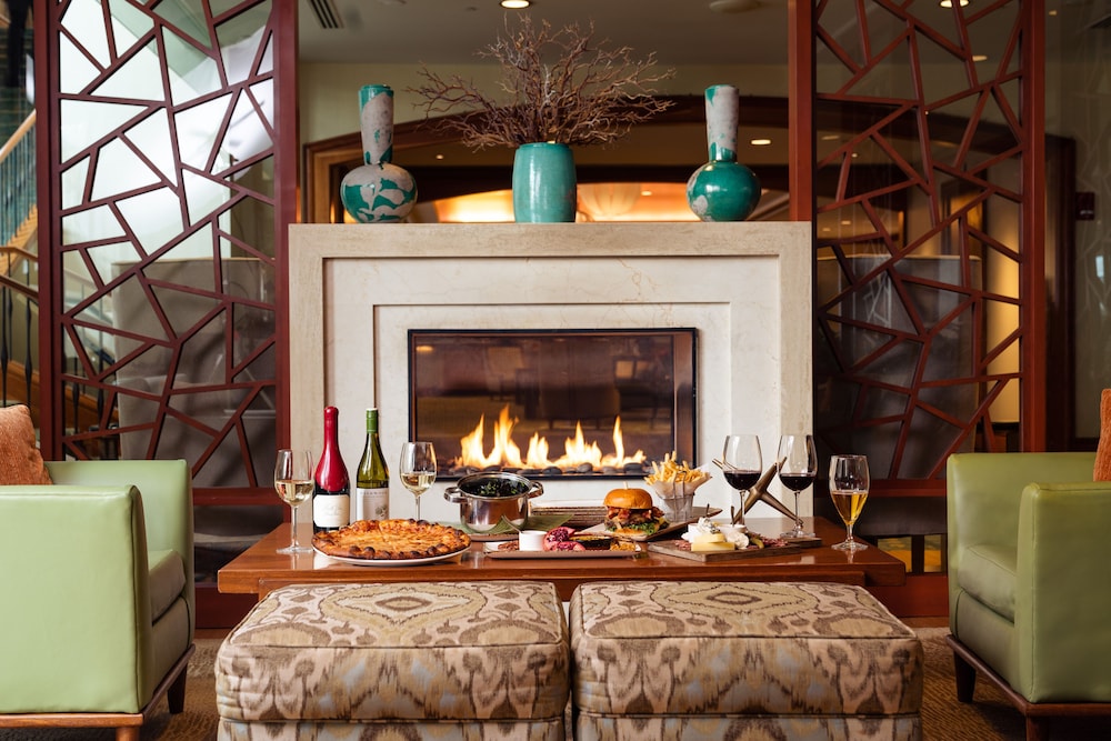 Seaport Hotel Boston — Restaurant & bars in Boston, Massachusetts