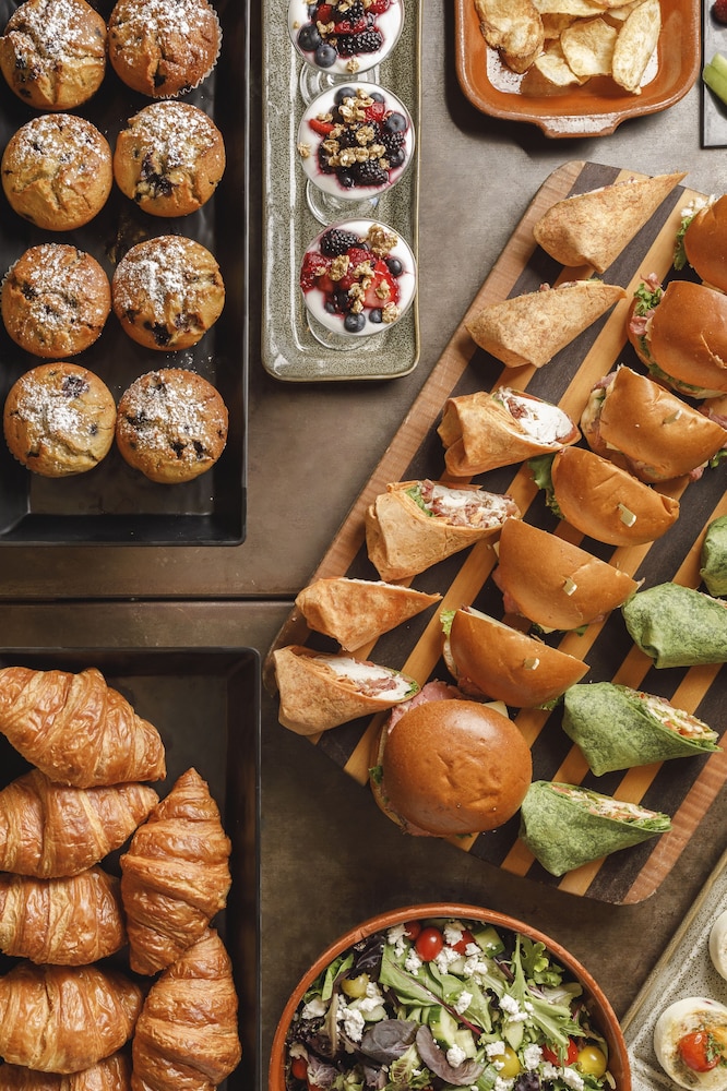 Seaport Hotel Boston — Restaurant & bars in Boston, Massachusetts
