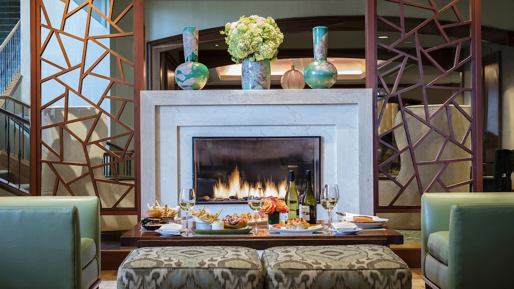 Seaport Hotel Boston — Restaurant & bars in Boston, Massachusetts