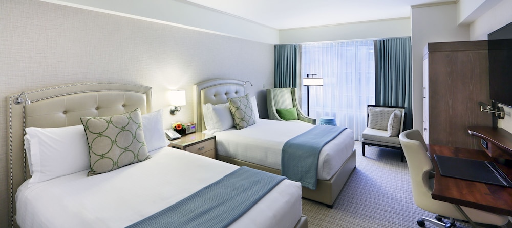 Seaport Hotel Boston — Hotel rooms in Boston, Massachusetts