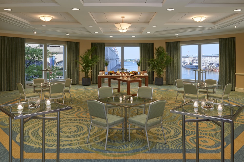 Seaport Hotel Boston — Restaurant & bars in Boston, Massachusetts