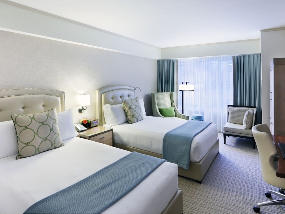 Seaport Hotel Boston — Hotel rooms in Boston, Massachusetts