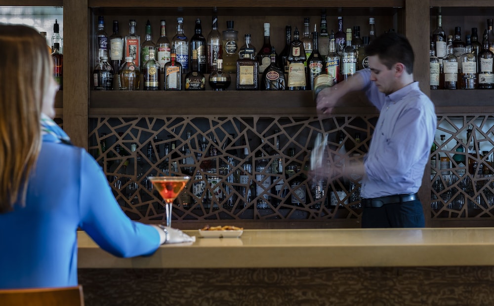 Seaport Hotel Boston — Restaurant & bars in Boston, Massachusetts