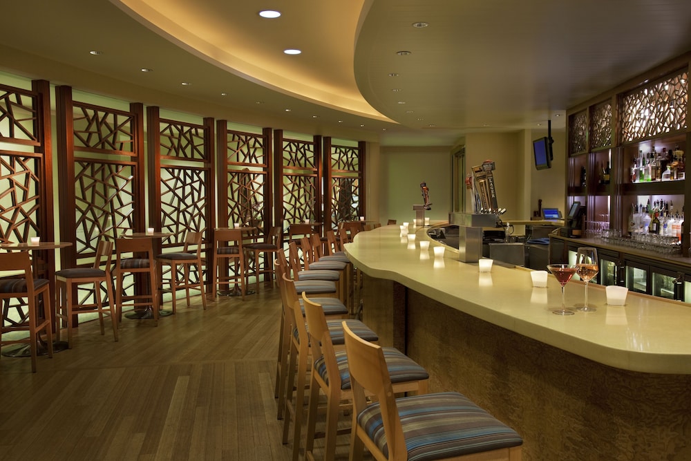 Seaport Hotel Boston — Restaurant & bars in Boston, Massachusetts
