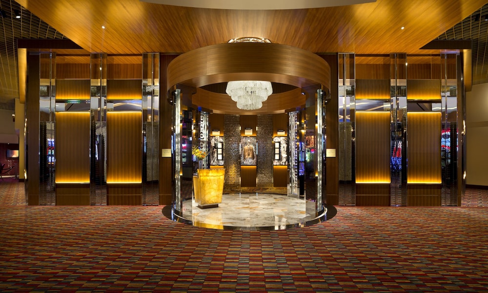 Seminole Hard Rock Hotel & Casino Tampa — Restaurant & bars in Tampa, Florida