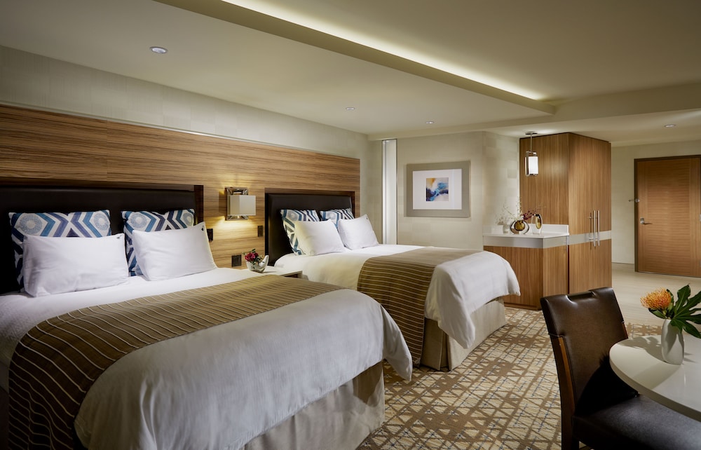 Seminole Hard Rock Hotel & Casino Tampa — Hotel rooms in Tampa, Florida