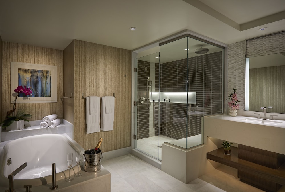 Seminole Hard Rock Hotel & Casino Tampa — Hotel rooms in Tampa, Florida