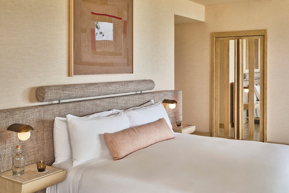 The Shelborne By Proper, a Member of Design Hotels — Hotel rooms in Miami, Florida