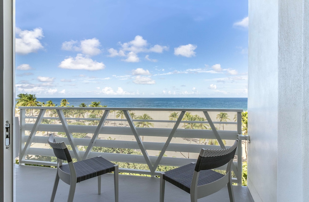 B Ocean Resort Fort Lauderdale Beach — Rooms in Fort Lauderdale, Florida