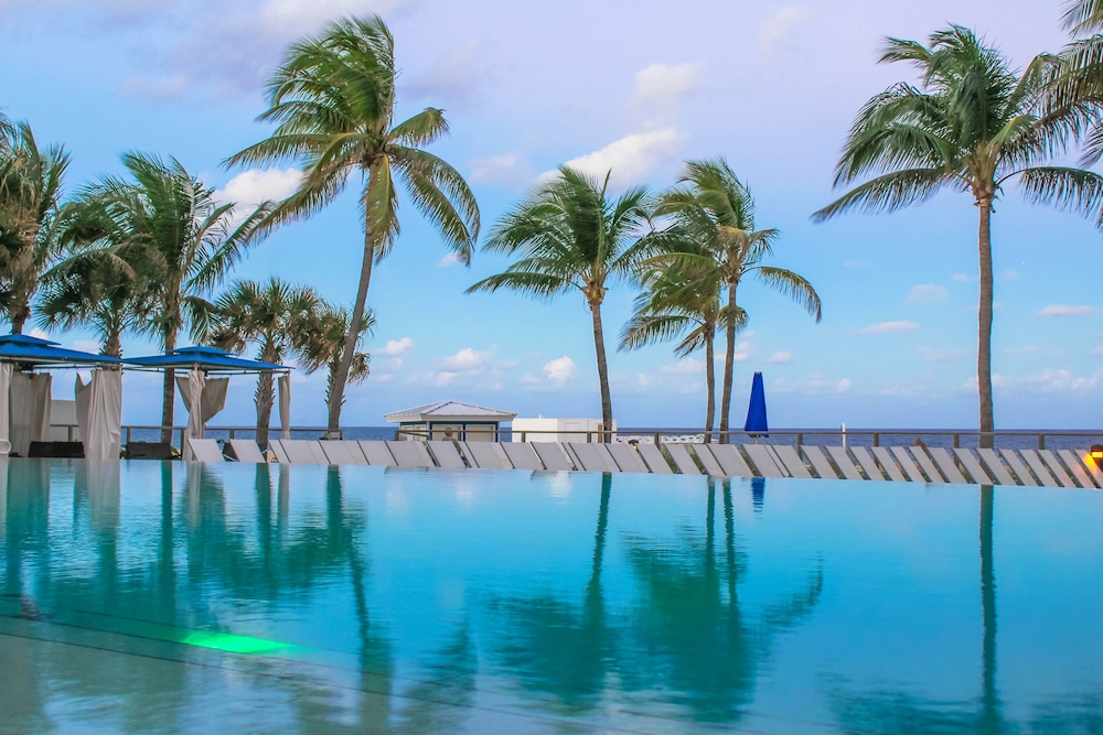 B Ocean Resort Fort Lauderdale Beach — Pool in Fort Lauderdale, Florida