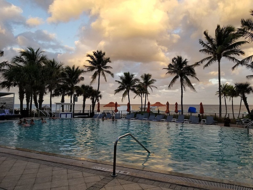 B Ocean Resort Fort Lauderdale Beach — Pool in Fort Lauderdale, Florida