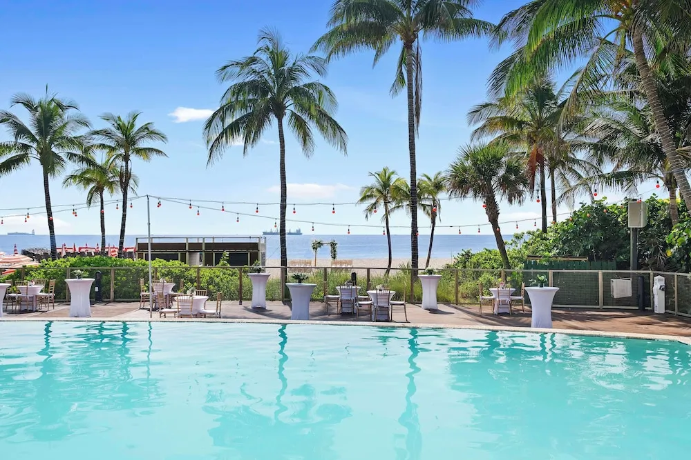 B Ocean Resort Fort Lauderdale Beach
