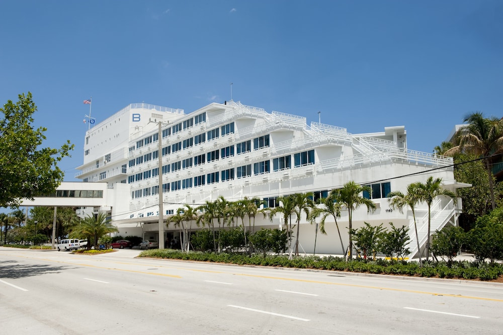B Ocean Resort Fort Lauderdale Beach — Outdoor in Fort Lauderdale, Florida