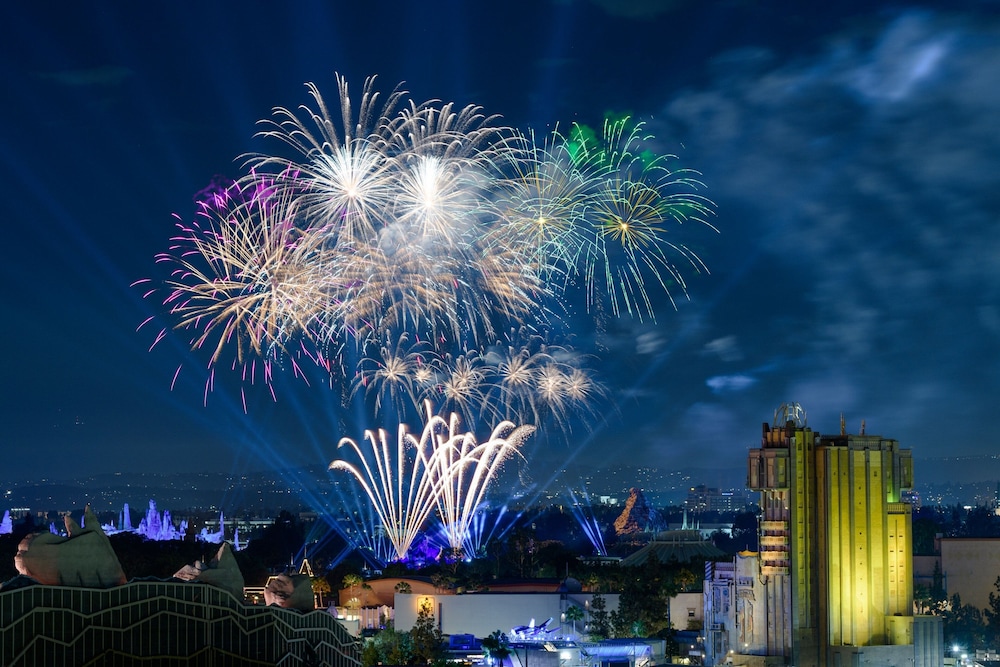 Sheraton Park Hotel at the Anaheim Resort — Attractions in the area in Anaheim, California