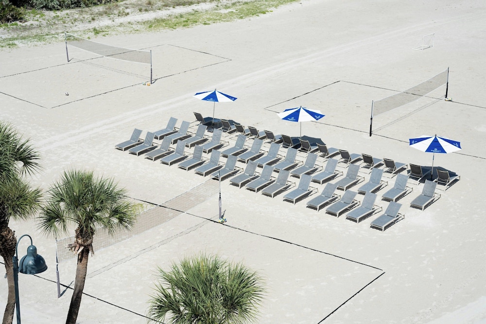 Clearwater Beach Sheraton Resort on Sand Key — Beach in Clearwater, Florida