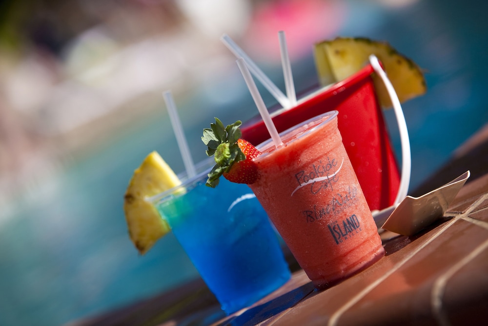 Clearwater Beach Sheraton Resort on Sand Key — Restaurant & bars in Clearwater, Florida