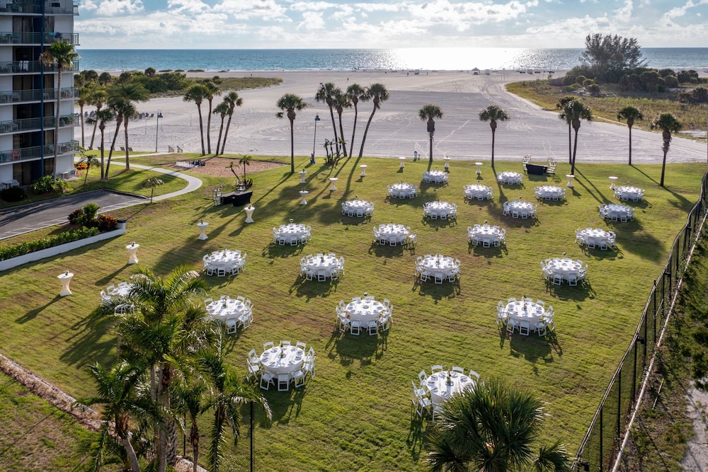 Clearwater Beach Sheraton Resort on Sand Key — Beach in Clearwater, Florida