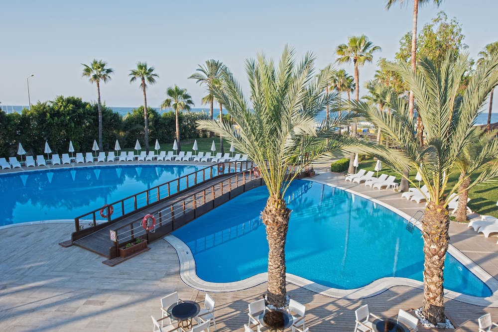 Club Kastalia Holiday Village - All Inclusive — Main photo in Alanya