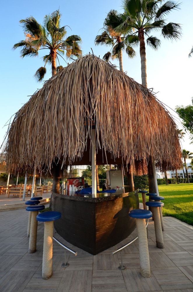 Club Kastalia Holiday Village - All Inclusive — Restaurant in Alanya