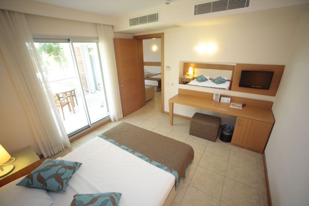Club Kastalia Holiday Village - All Inclusive — Rooms in Alanya