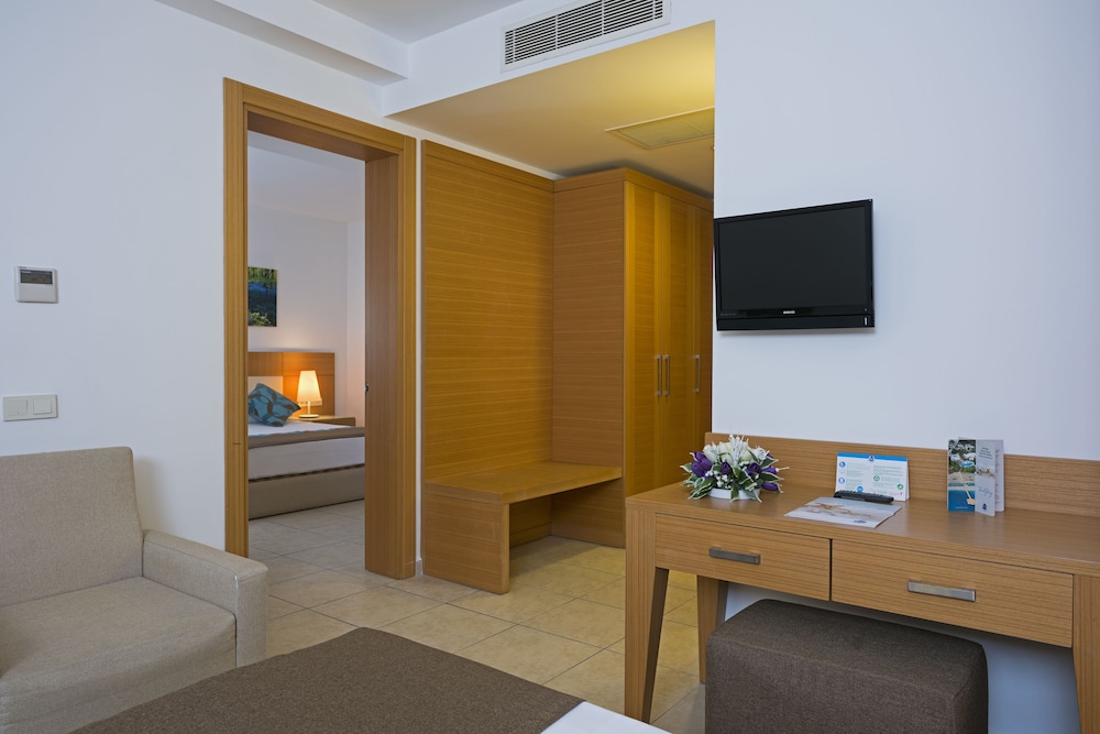 Club Kastalia Holiday Village - All Inclusive — Rooms in Alanya