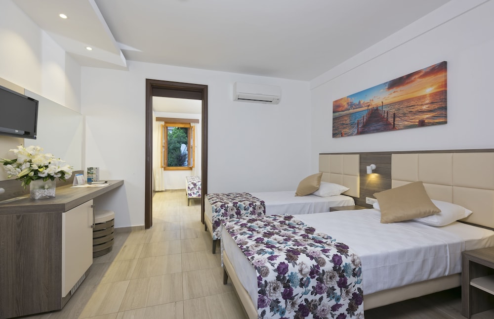 Club Kastalia Holiday Village - All Inclusive — Rooms in Alanya