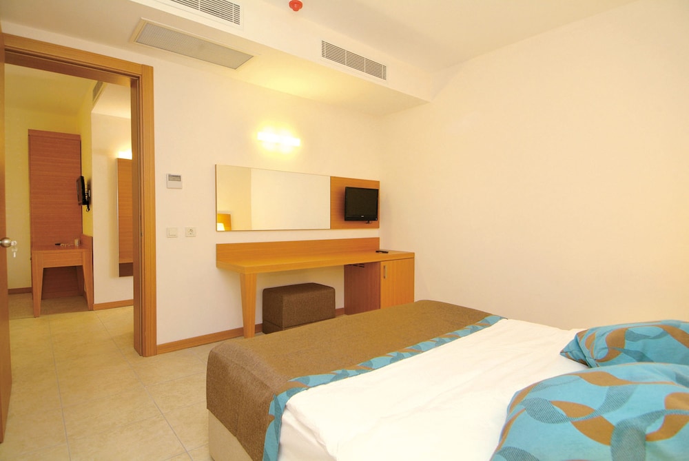 Club Kastalia Holiday Village - All Inclusive — Rooms in Alanya
