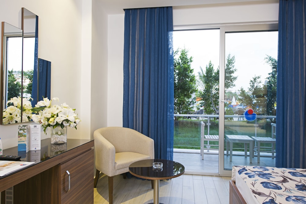 Club Kastalia Holiday Village - All Inclusive — Rooms in Alanya