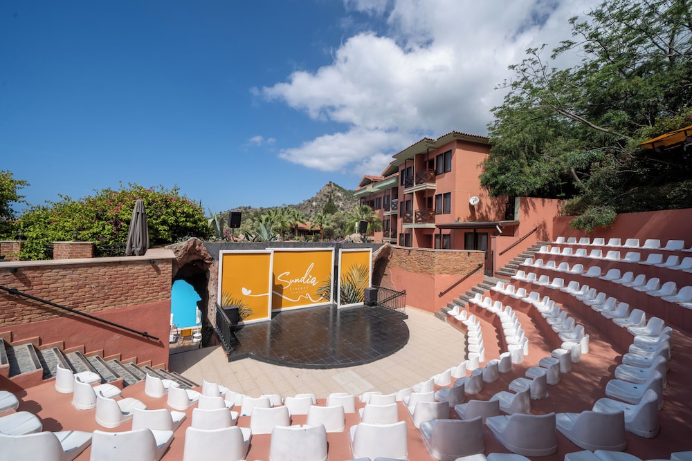 Sundia By Liberty Suncity - All inclusive — Sports & recreation in Fethiye, Mugla