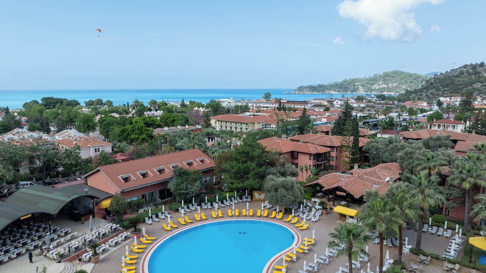 Sundia By Liberty Suncity - All inclusive — Swimming pool in Fethiye, Mugla