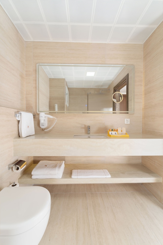 Sundia By Liberty Suncity - All inclusive — Hotel rooms in Fethiye, Mugla