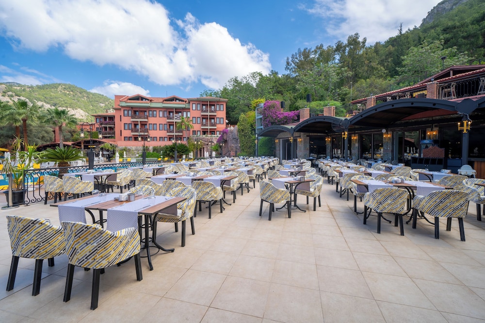 Sundia By Liberty Suncity - All inclusive — Restaurant & bars in Fethiye, Mugla