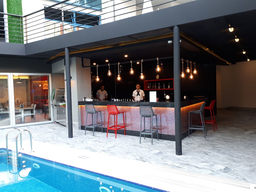 Ramira City Hotel - Adults Only — Restaurant & bars in Alanya