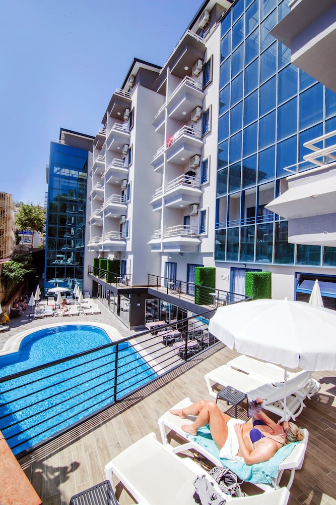 Ramira City Hotel - Adults Only — Main photo in Alanya