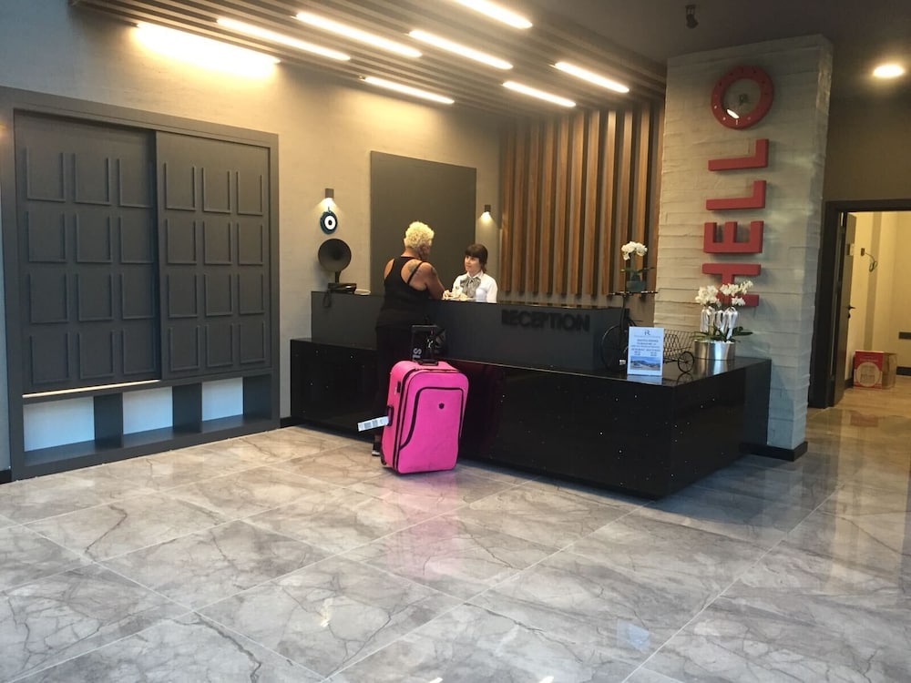 Ramira City Hotel - Adults Only — Hotel building in Alanya