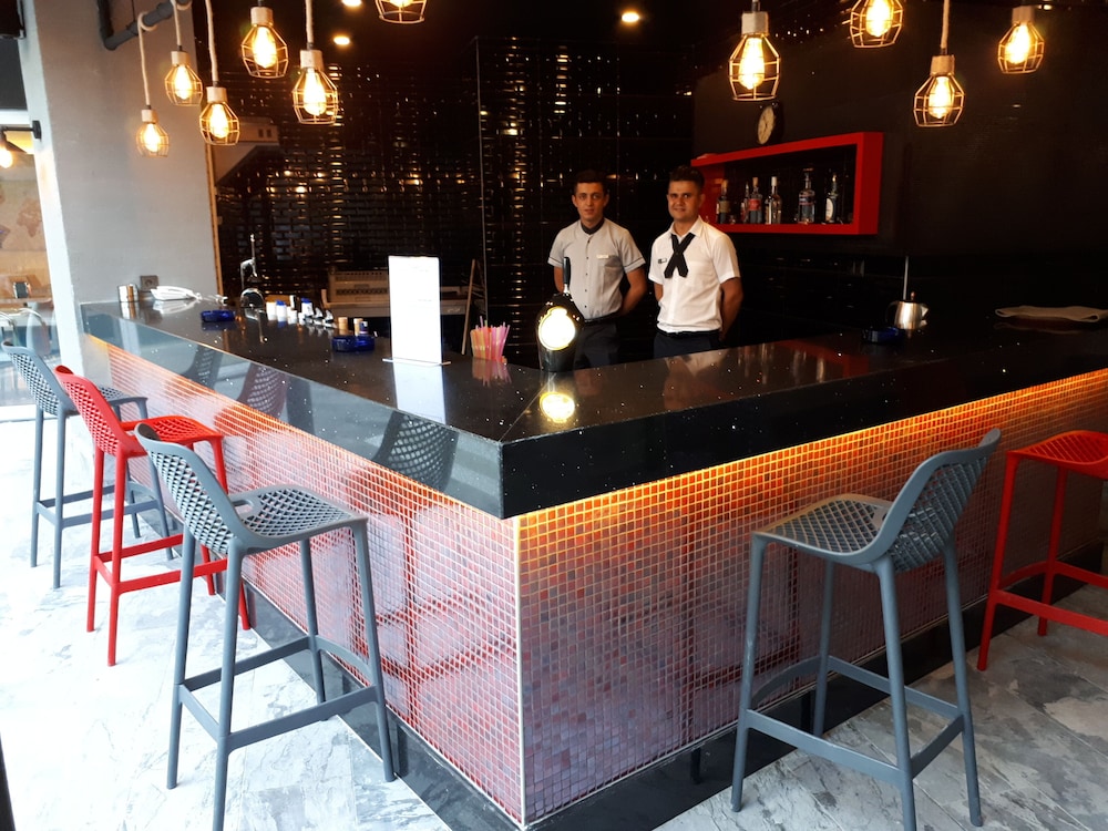 Ramira City Hotel - Adults Only — Restaurant & bars in Alanya