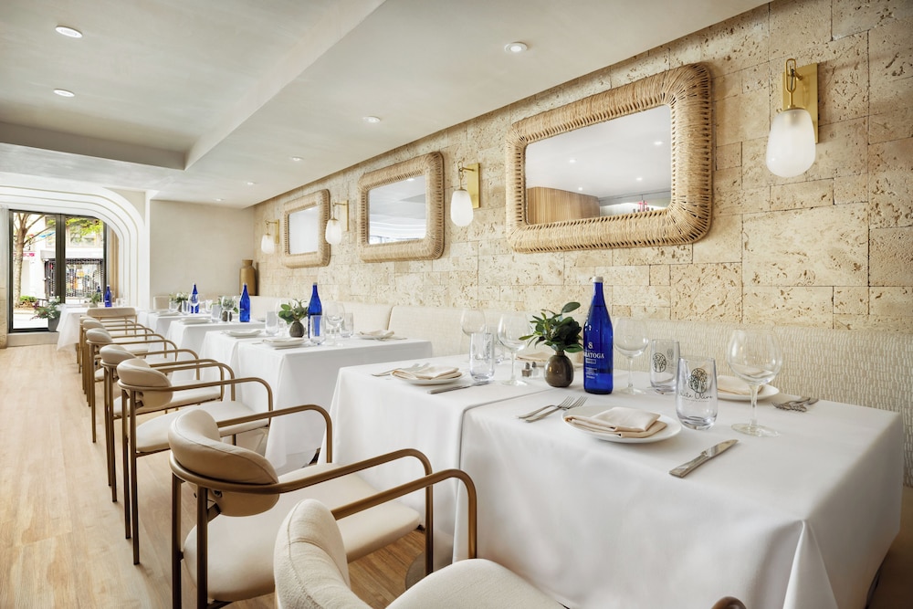 The Shoreham — Restaurant & bars in New York City, New York State