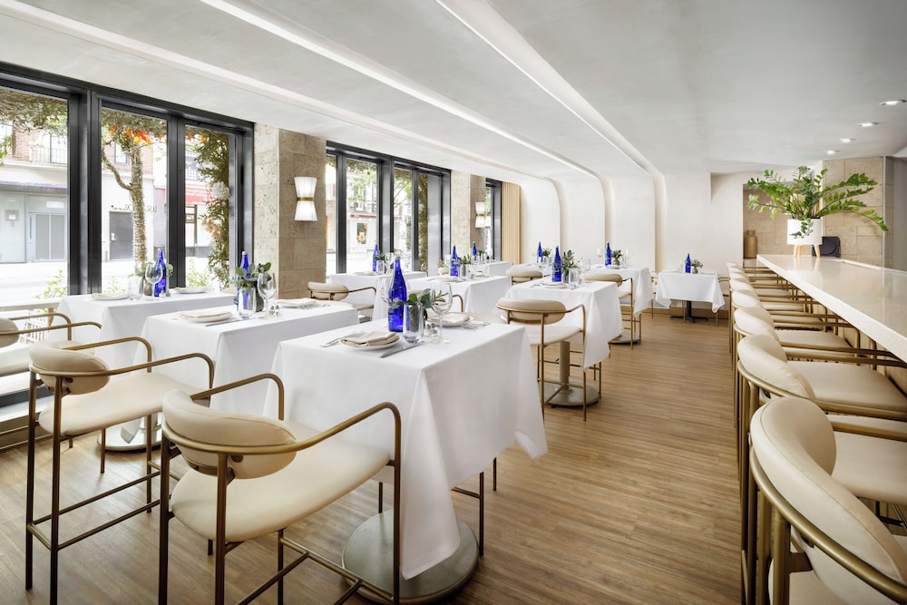 The Shoreham — Restaurant & bars in New York City, New York State