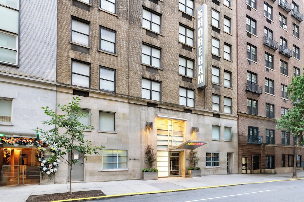 The Shoreham — Hotel building in New York City, New York State