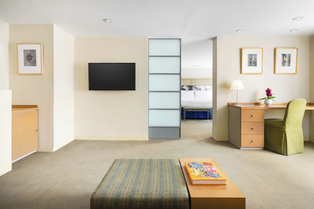 The Shoreham — Hotel rooms in New York City, New York State