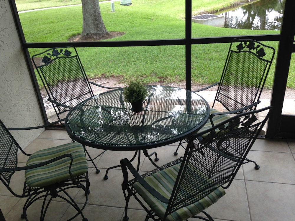 Shorewalk Vacation Villas — Hotel building in Bradenton, Florida