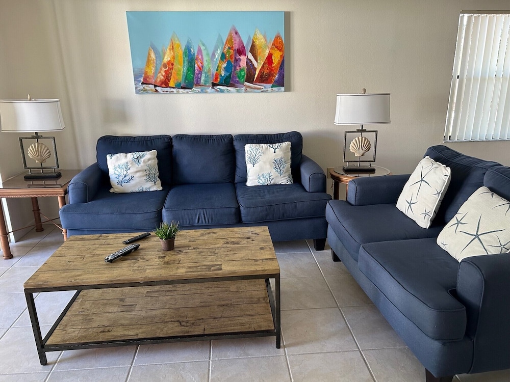 Shorewalk Vacation Villas — Hotel rooms in Bradenton, Florida