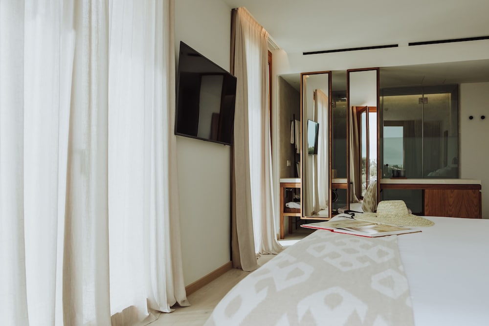 Es Princep - The Leading Hotels of the World — Hotel rooms in Palma de Mallorca, Balearic Islands